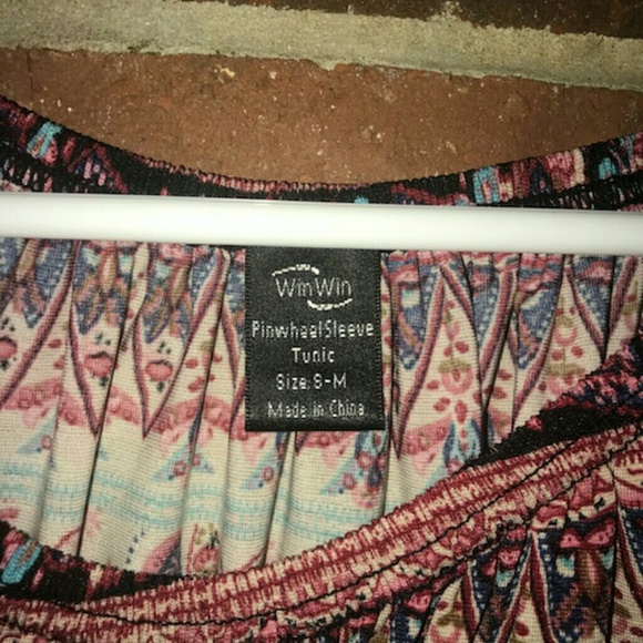 Ladies shirt - Picture 2 of 3